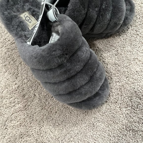 UGG Fluff Yeah Slides - Picture 3 of 8